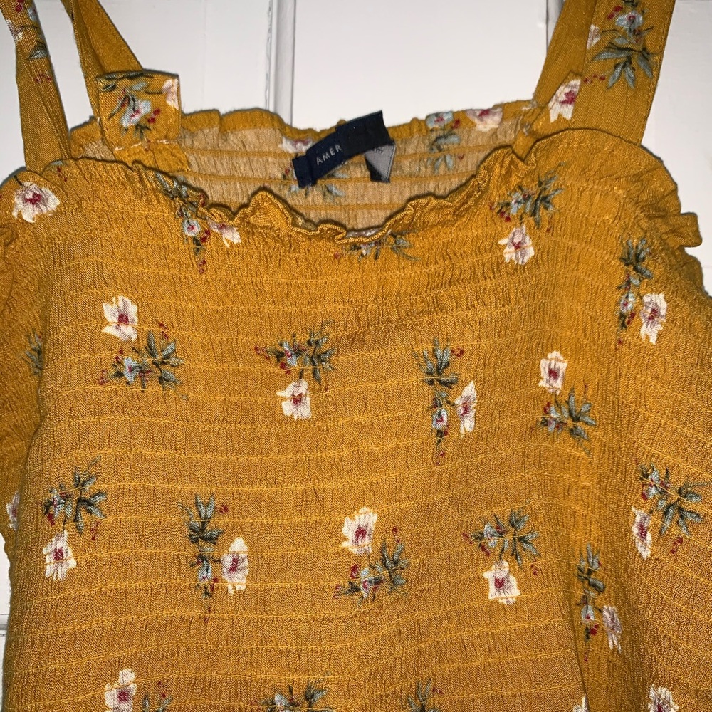 Floral Tank top - Picture 2 of 4